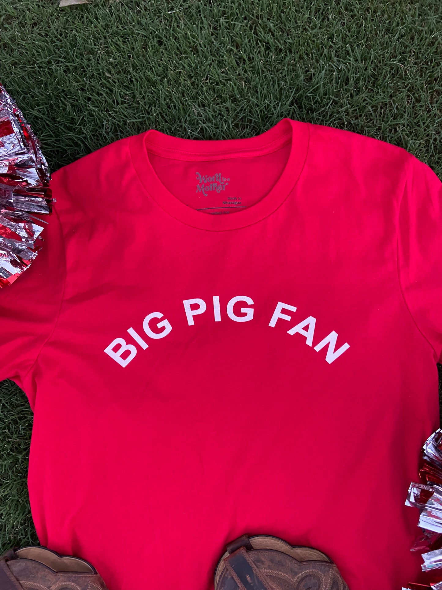Big Pig Fan-Red